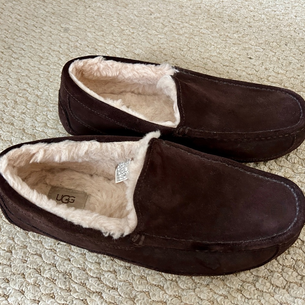 UGG Men's Ascot Slippers - Espresso Brown Suede